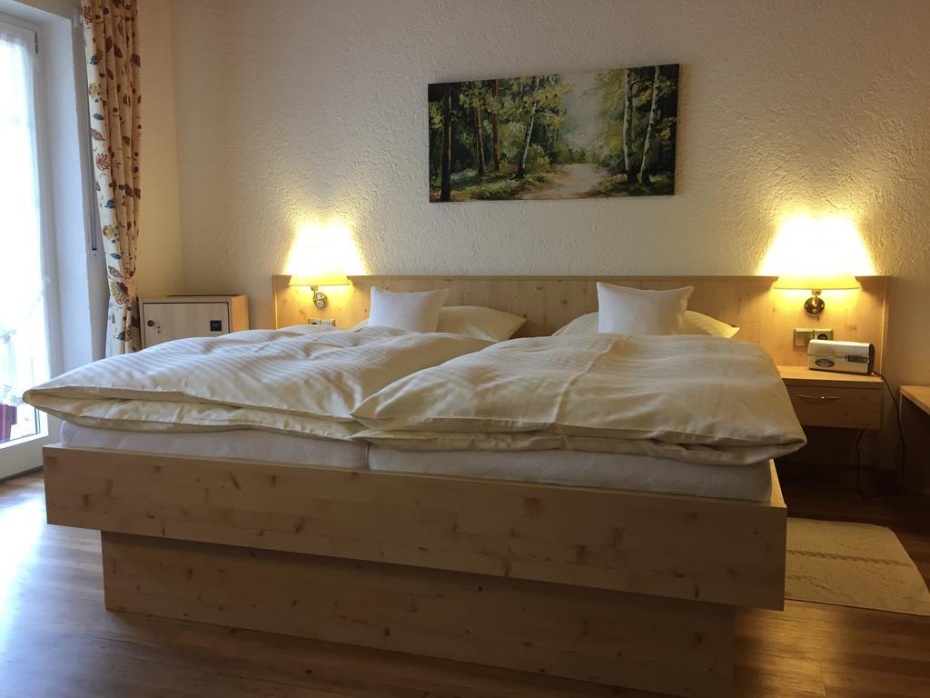 Pension Gloecklehof Todtnauberg Buitenkant foto